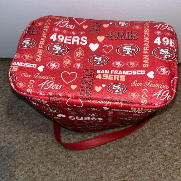 San Francisco 49ers, Logo Love Cinch Purse Crossbody Bag Vegan Leather NWOT - Picture 9 of 9